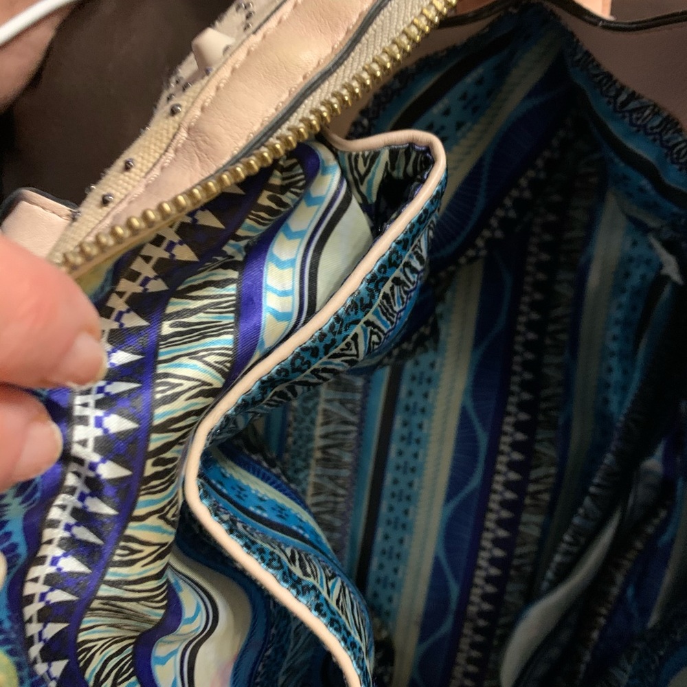 Purse - Picture 6 of 10